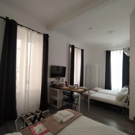 Domus Nikolai And Terrace-central 4*