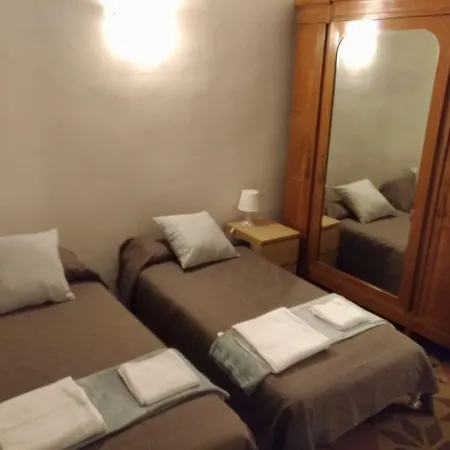 Domus Nikolai And Terrace-central 4* Bari