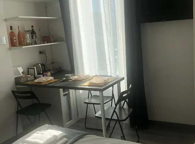 Domus Nikolai Pensiune Bari