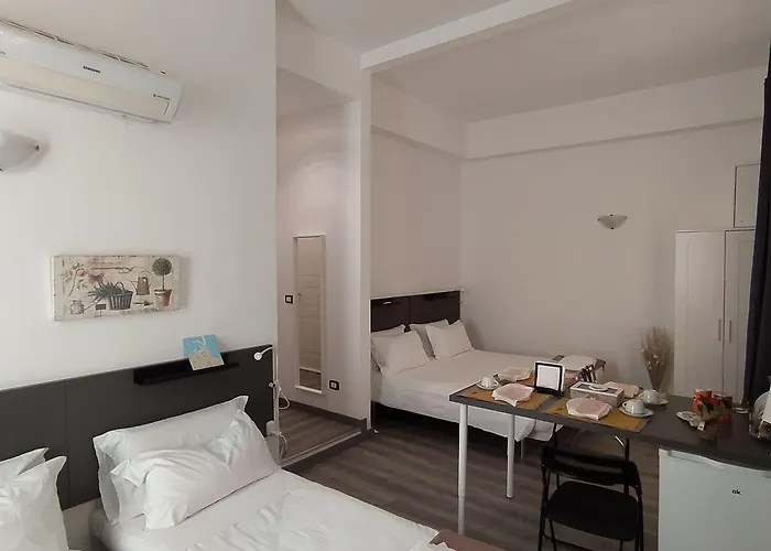 Domus Nikolai Pensiune Bari